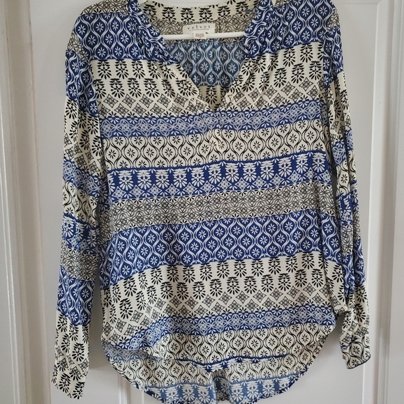 Velvet by Graham & Spencer Blouse - Picture 1 of 4